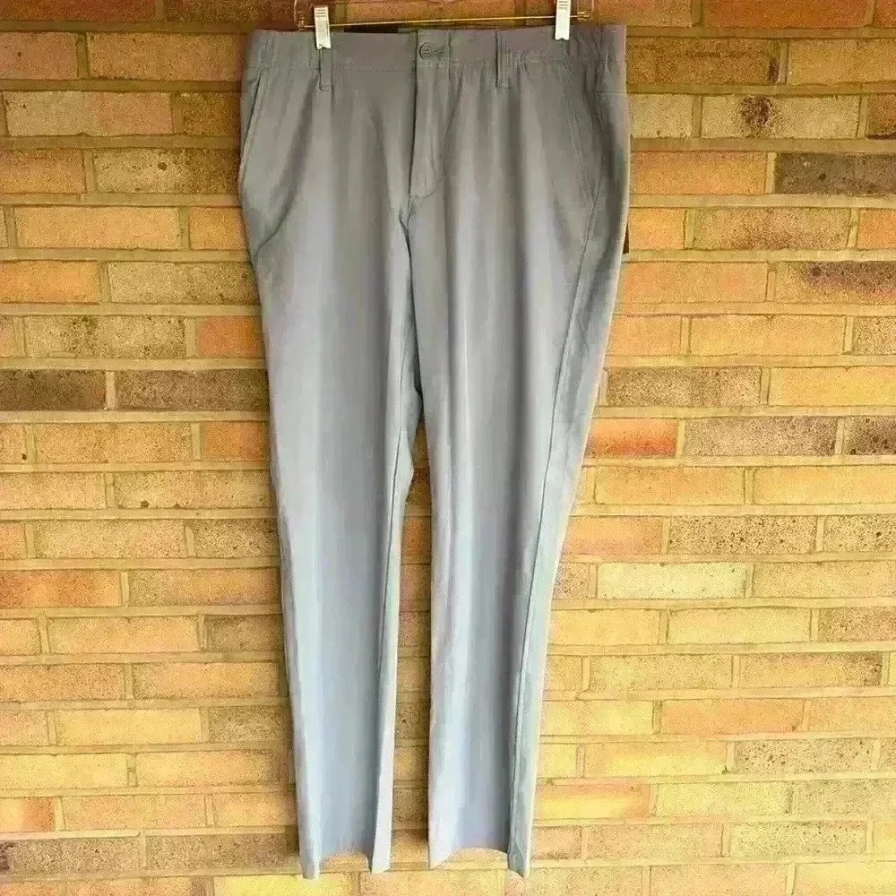 NWT Men’s Under Armour straight leg water repellant golf pant 35/34
